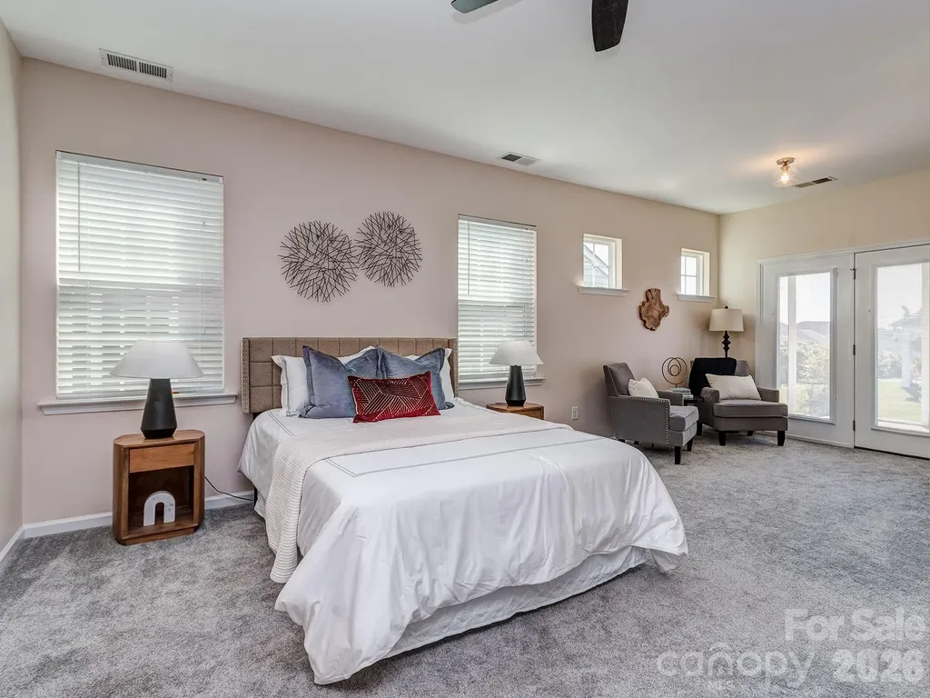 11027 Wrigley Mansion Drive Charlotte NC 28273