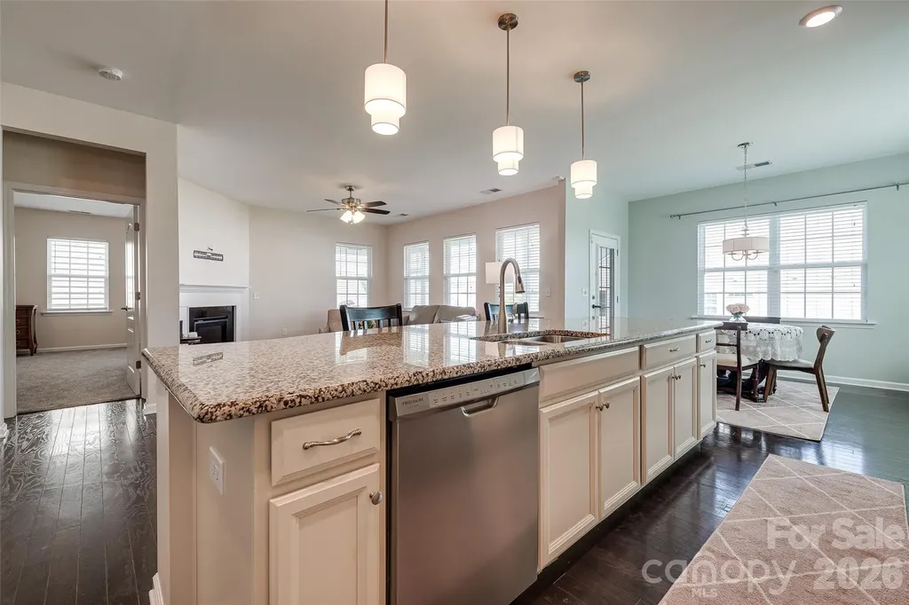 11027 Wrigley Mansion Drive Charlotte NC 28273