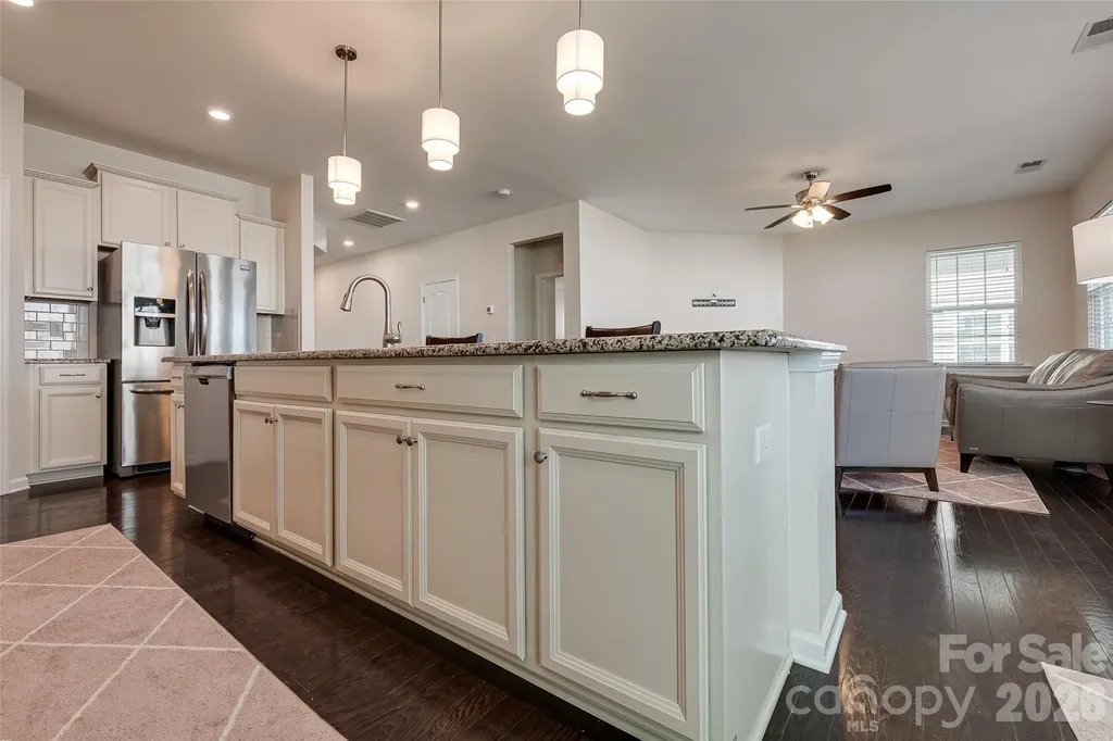 11027 Wrigley Mansion Drive Charlotte NC 28273