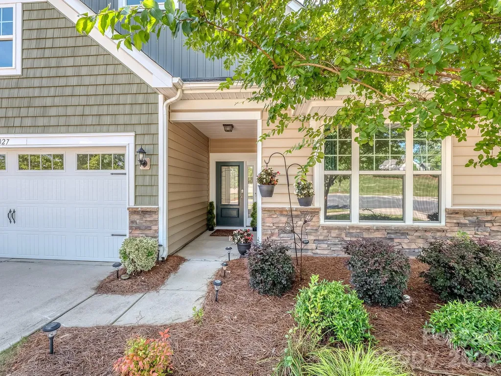 11027 Wrigley Mansion Drive Charlotte NC 28273