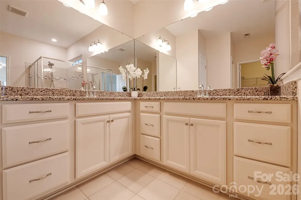 11027 Wrigley Mansion Drive Charlotte NC 28273