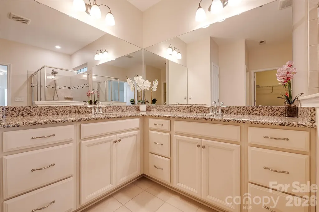 11027 Wrigley Mansion Drive Charlotte NC 28273