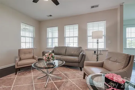 11027 Wrigley Mansion Drive Charlotte NC 28273