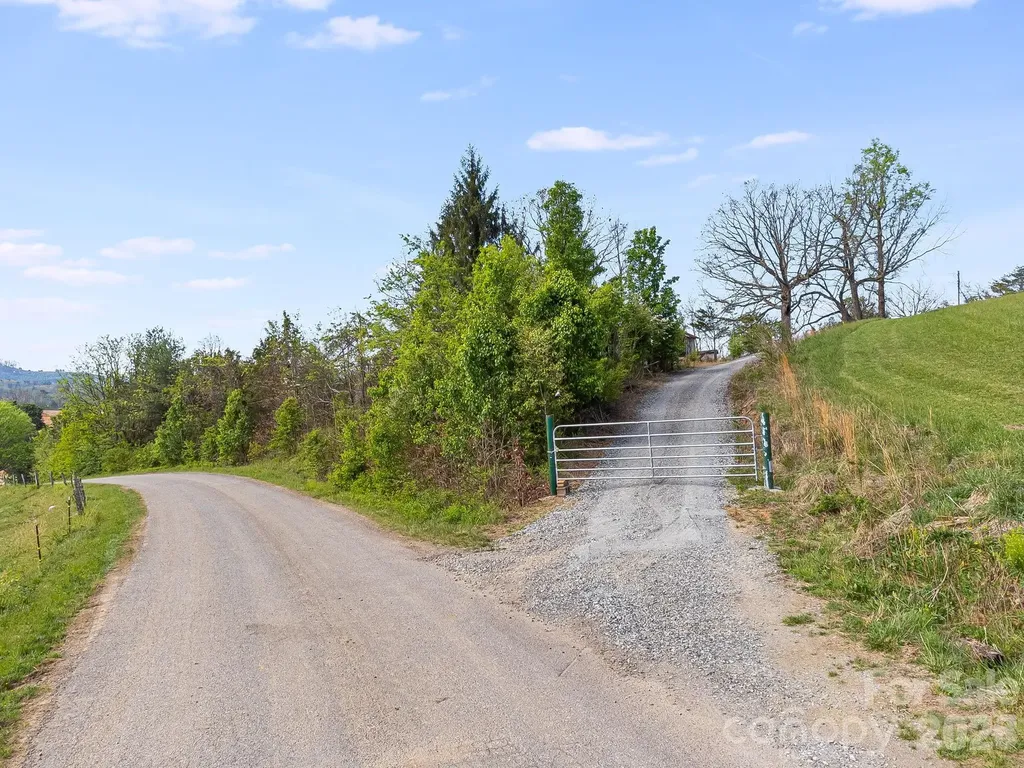 47 Gill Branch Road Weaverville NC 28787