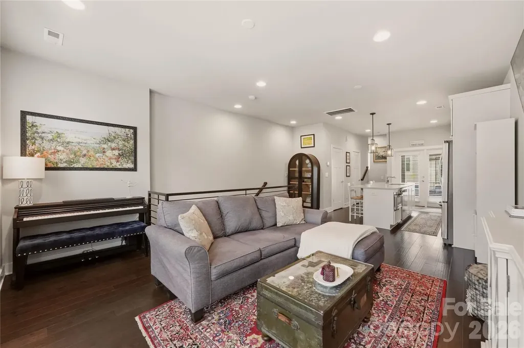 1747 Cannon View Lane Charlotte NC 28208