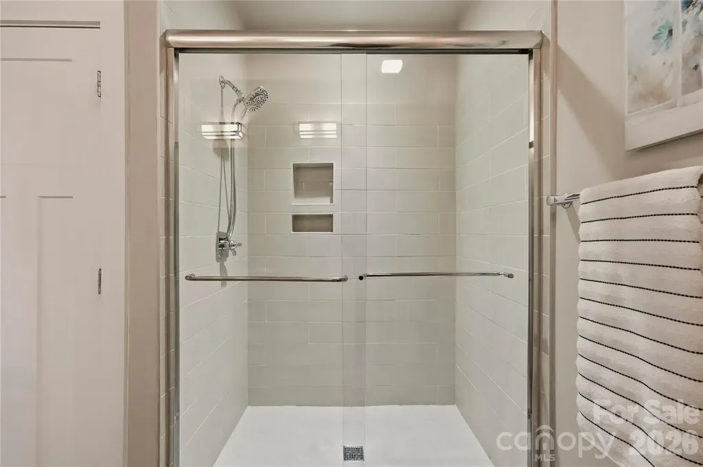 1747 Cannon View Lane Charlotte NC 28208