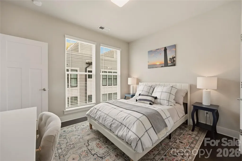 1747 Cannon View Lane Charlotte NC 28208