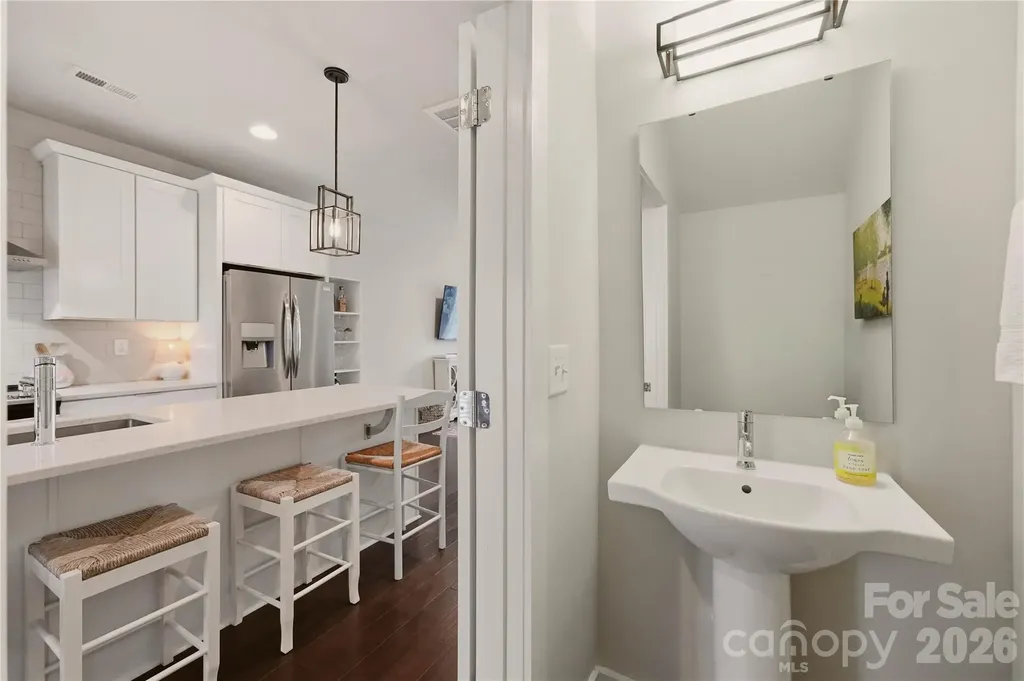 1747 Cannon View Lane Charlotte NC 28208