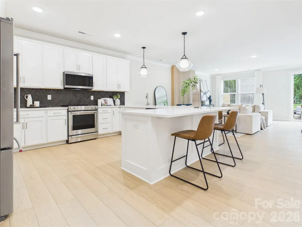 2641 Ravencroft Drive Charlotte NC 28208
