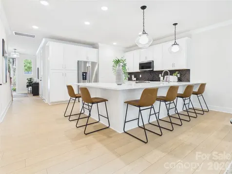 2641 Ravencroft Drive Charlotte NC 28208