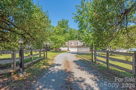 8522 Tirzah Church Road Waxhaw NC 28173