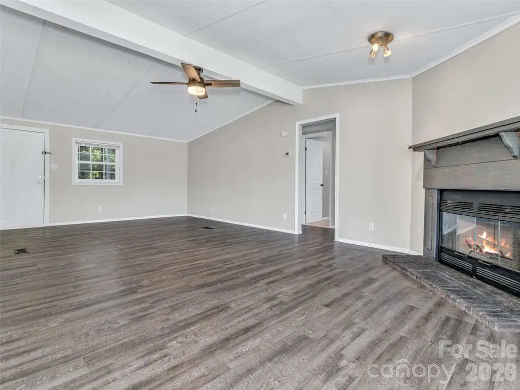 133 Kristey Lane Hendersonville NC 28792