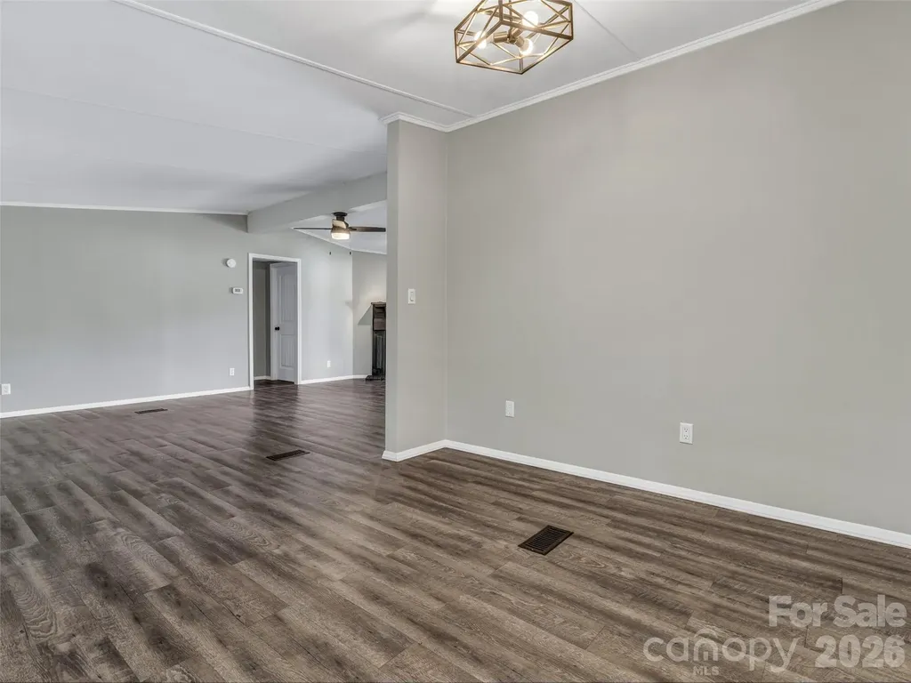 133 Kristey Lane Hendersonville NC 28792