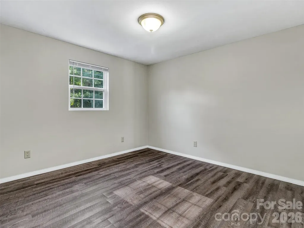 133 Kristey Lane Hendersonville NC 28792