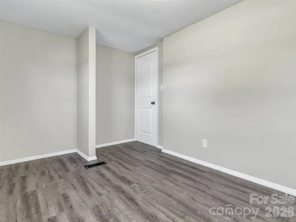 133 Kristey Lane Hendersonville NC 28792