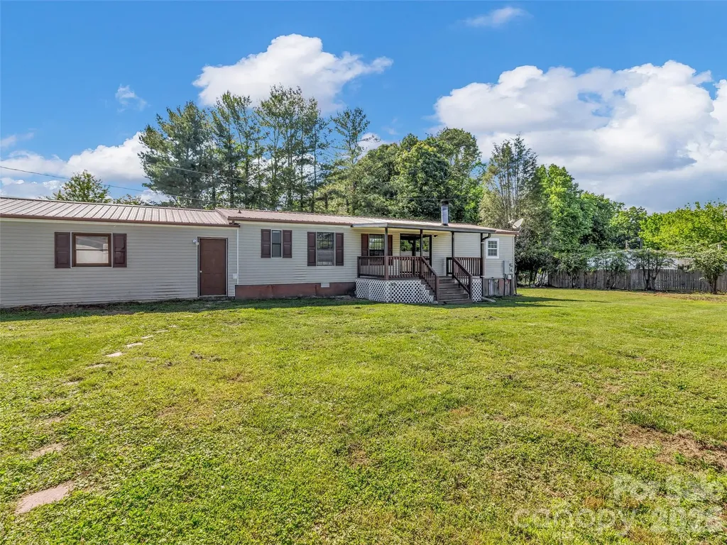 133 Kristey Lane Hendersonville NC 28792