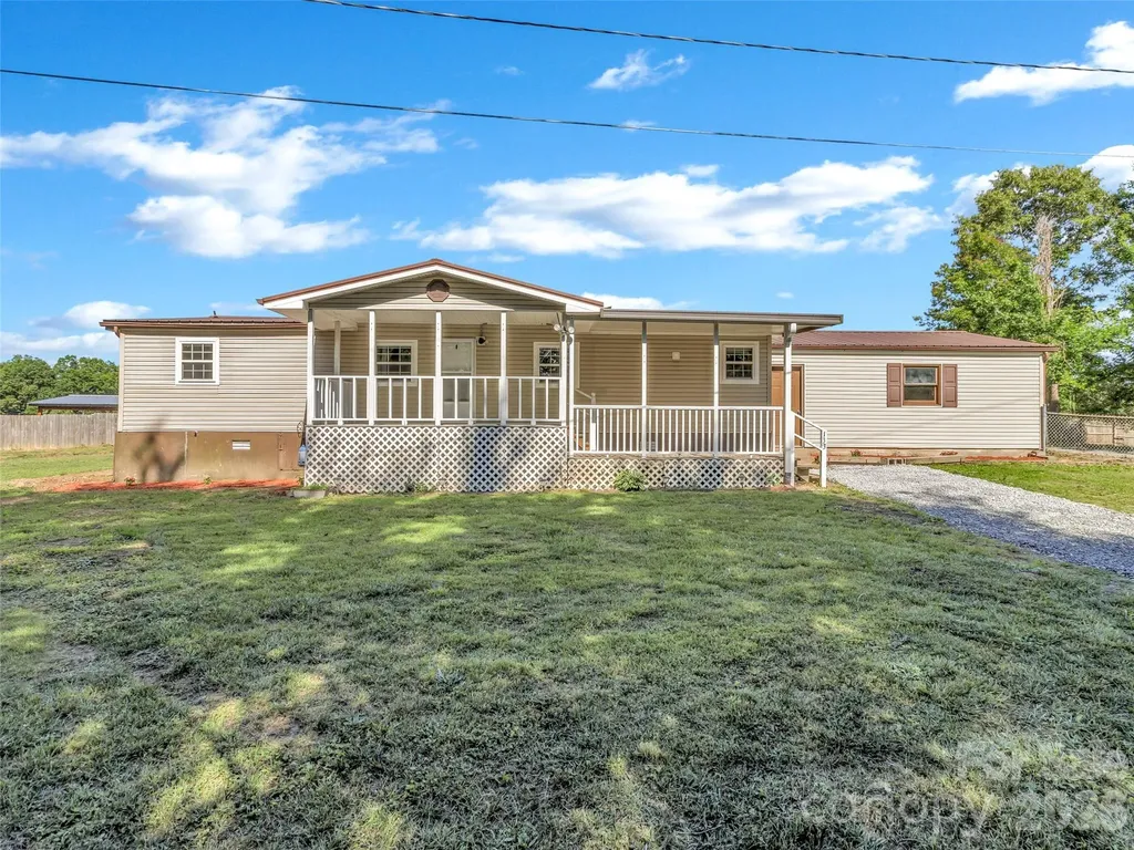 133 Kristey Lane Hendersonville NC 28792
