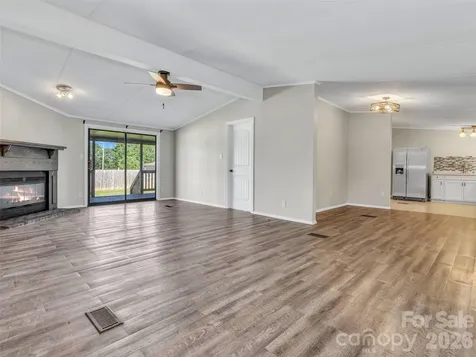 133 Kristey Lane Hendersonville NC 28792