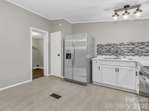 133 Kristey Lane Hendersonville NC 28792