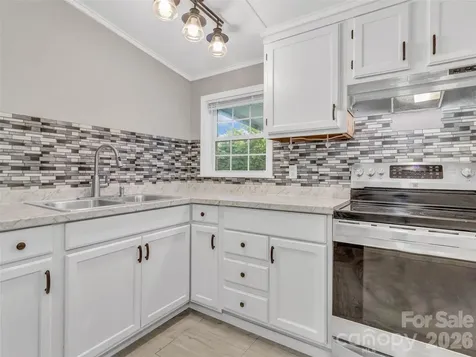 133 Kristey Lane Hendersonville NC 28792