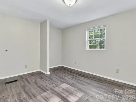 133 Kristey Lane Hendersonville NC 28792