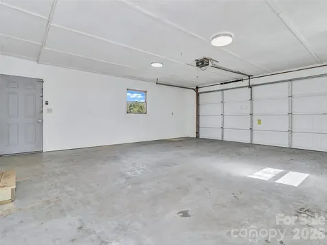 133 Kristey Lane Hendersonville NC 28792