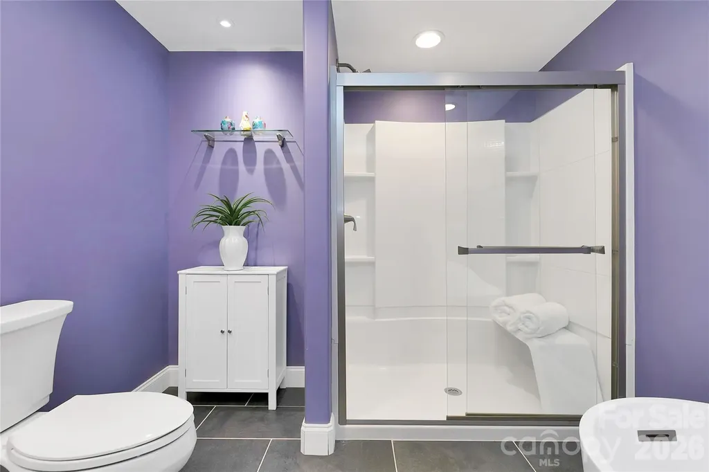 72 Tludatsi Court Brevard NC 28712