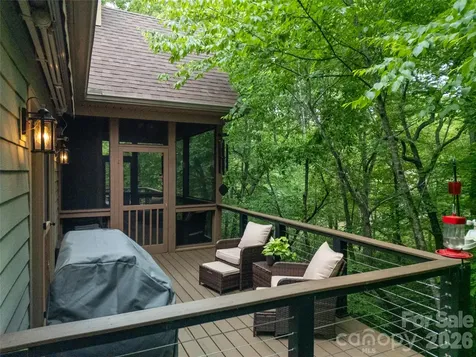 72 Tludatsi Court Brevard NC 28712