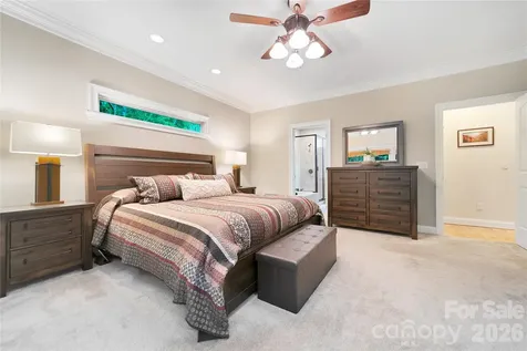 72 Tludatsi Court Brevard NC 28712