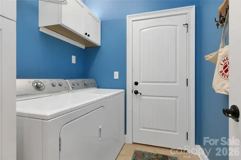 72 Tludatsi Court Brevard NC 28712