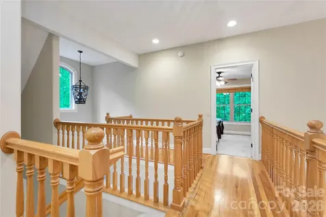 72 Tludatsi Court Brevard NC 28712