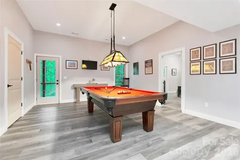 72 Tludatsi Court Brevard NC 28712