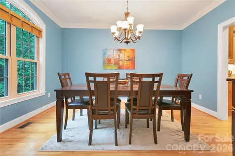 72 Tludatsi Court Brevard NC 28712