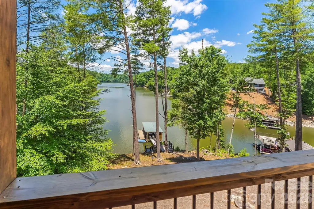 590 Larkhaven Drive Nebo NC 28761