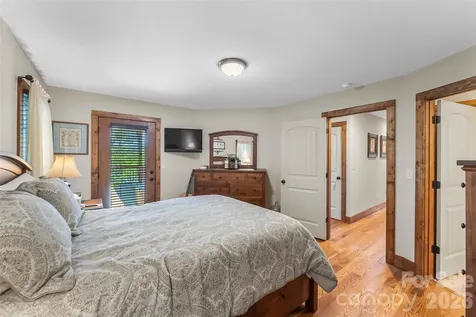 590 Larkhaven Drive Nebo NC 28761