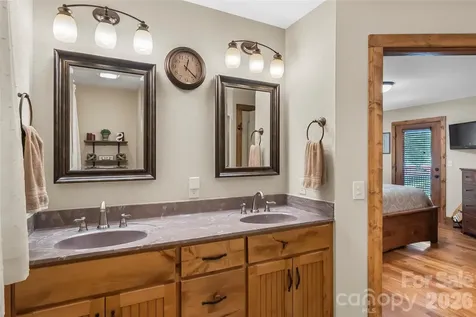 590 Larkhaven Drive Nebo NC 28761