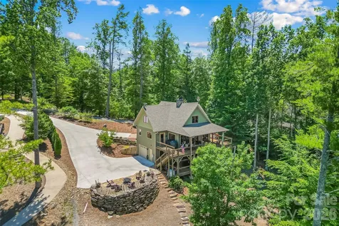 590 Larkhaven Drive Nebo NC 28761