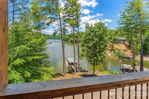 590 Larkhaven Drive Nebo NC 28761