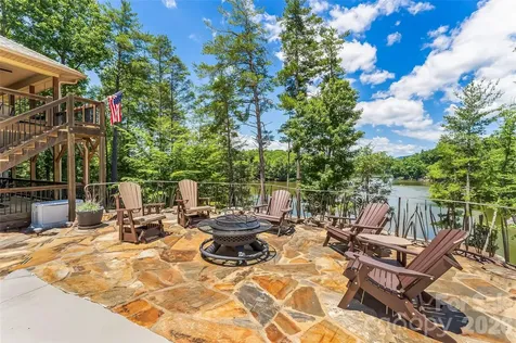 590 Larkhaven Drive Nebo NC 28761