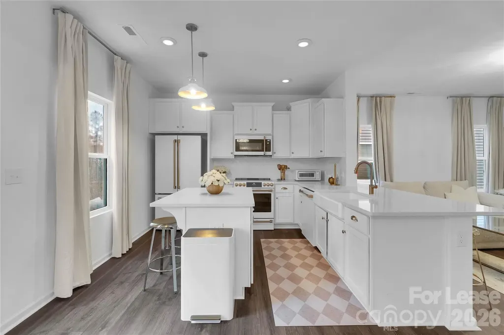 242 Lacewing Drive Charlotte NC 28214