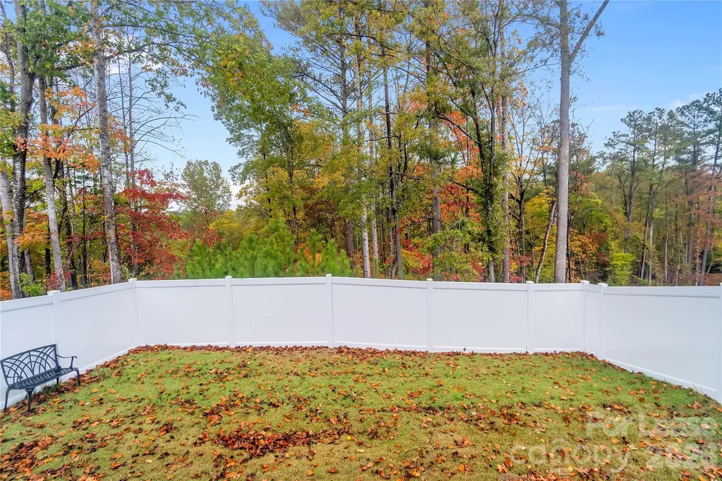 242 Lacewing Drive Charlotte NC 28214