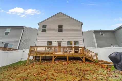 242 Lacewing Drive Charlotte NC 28214