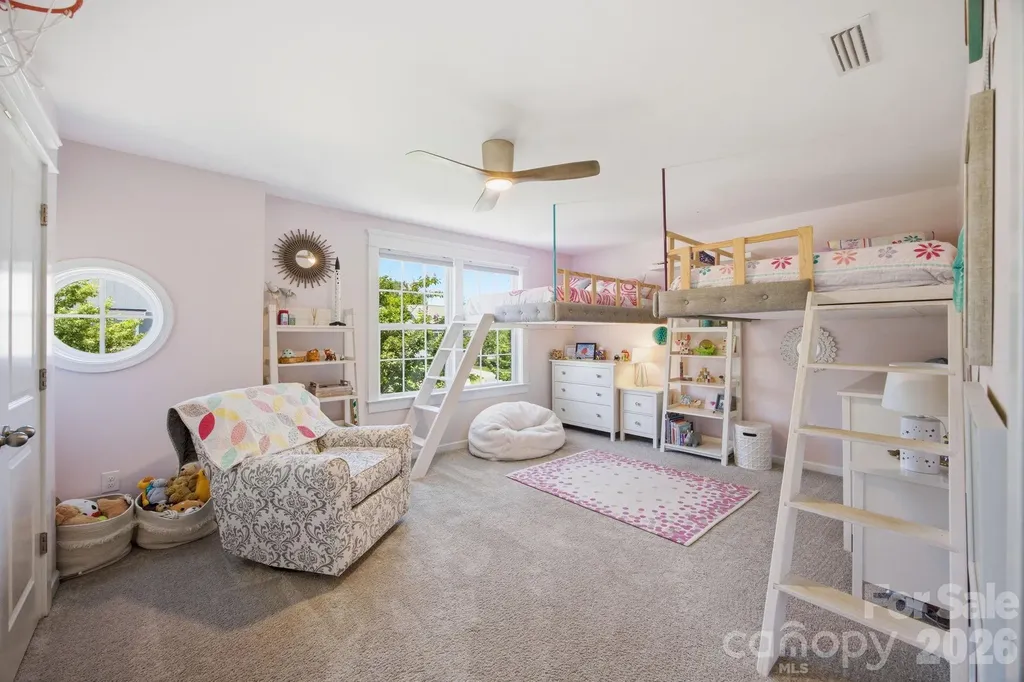 3026 Spinner Court Denver NC 28037