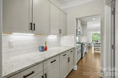 3026 Spinner Court Denver NC 28037
