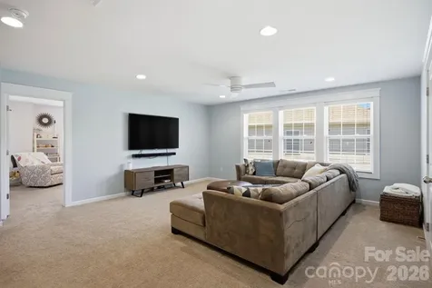 3026 Spinner Court Denver NC 28037
