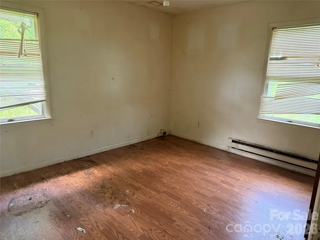 23 Meteor Court Waynesville NC 28768