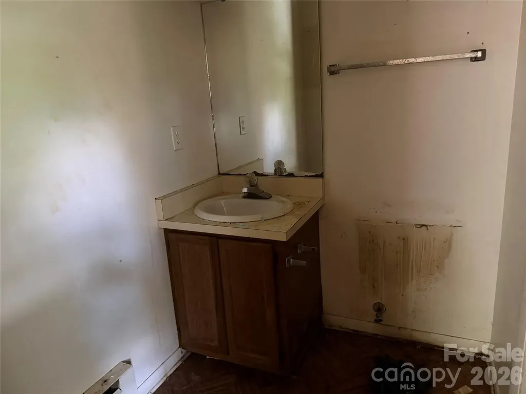 23 Meteor Court Waynesville NC 28768