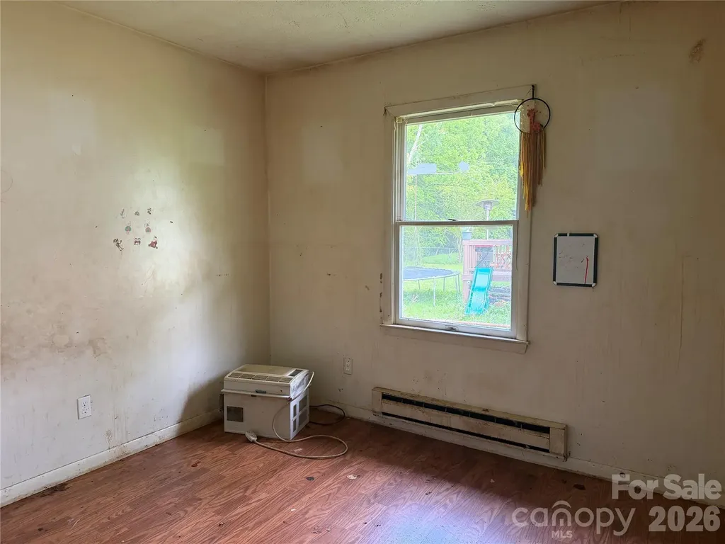 23 Meteor Court Waynesville NC 28768