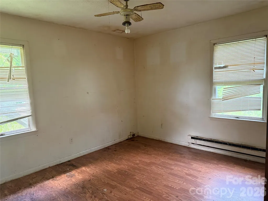 23 Meteor Court Waynesville NC 28768