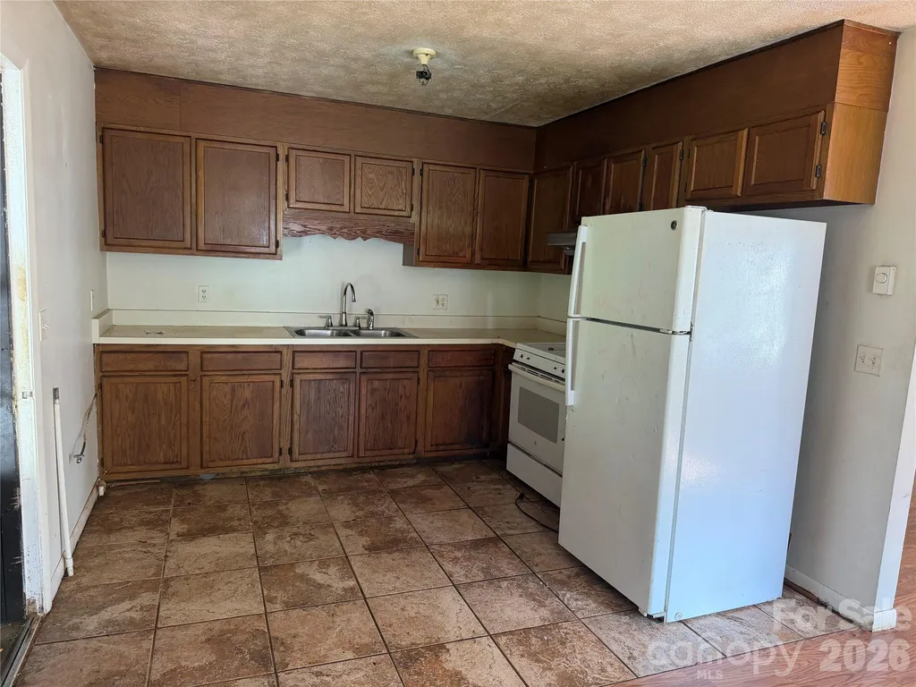 23 Meteor Court Waynesville NC 28786